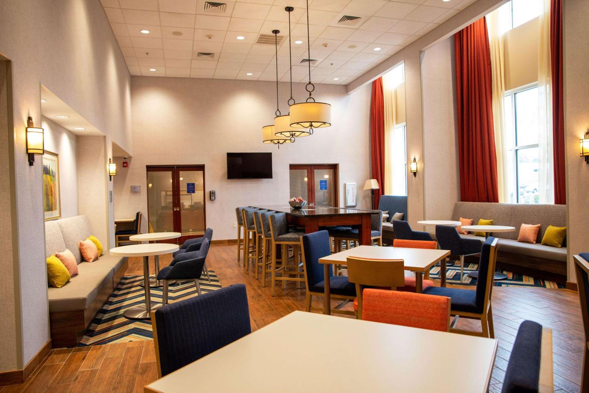 Hampton Inn & Suites Jacksonville Exterior foto